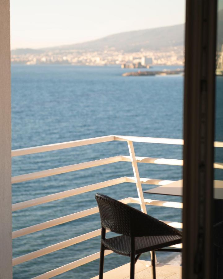 Hotel Miramare Stabia Кастелламмаре-ди-Стабия Экстерьер фото
