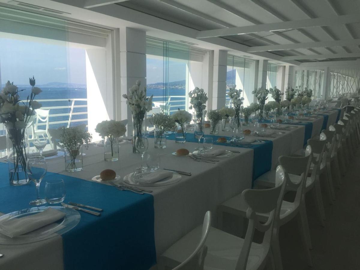 Hotel Miramare Stabia Кастелламмаре-ди-Стабия Экстерьер фото